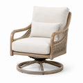 Poltrona Girevole in Legno con Rivestimento in Rattan Crema